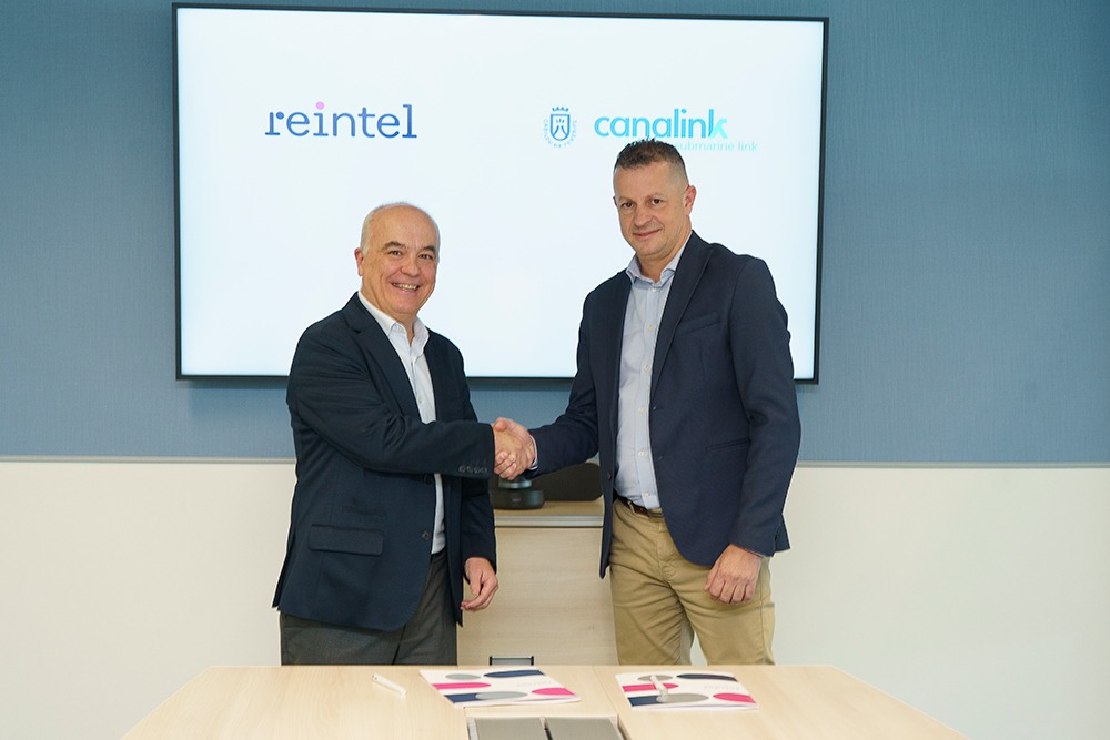 Francisco Blanca, director ejecutivo de Reintel y Rubén Molowny, consejero delegado de Canalink